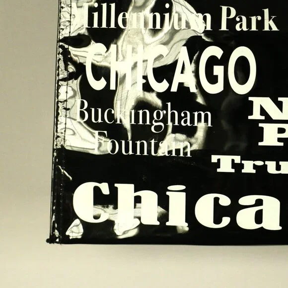 Chicago Landmark Vinyl Tote Bag, Shopping Bag, Souvenir Tote, Black and White - Picture 7 of 10